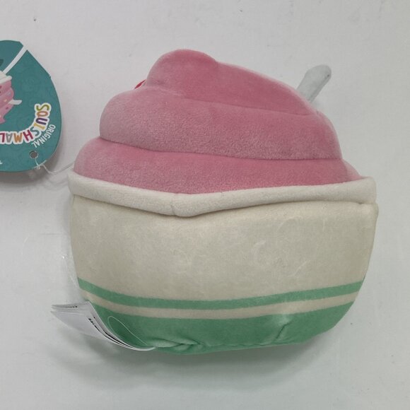 3 Squishmallows Mini Ladee Ladybug Reina Butterfly Angelica Cupcake With Tags - Picture 13 of 13